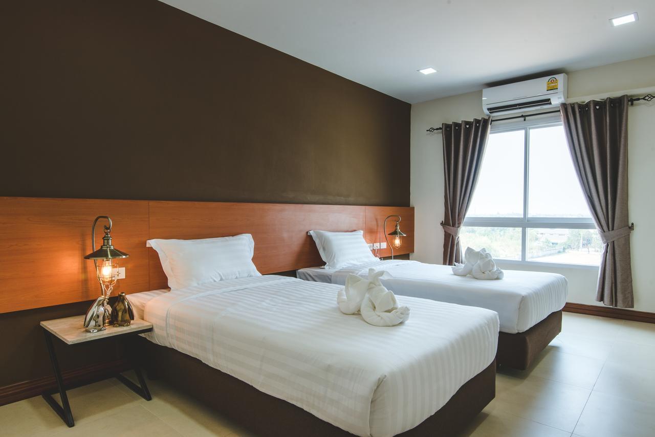 Nakhonratchasima Devloft Hotel Korat מראה חיצוני תמונה